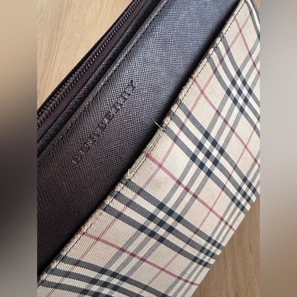 Burberry Crossbody Bag - Picture 11 of 17